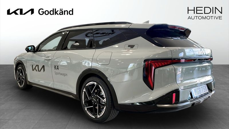 Kia K4 bild 6