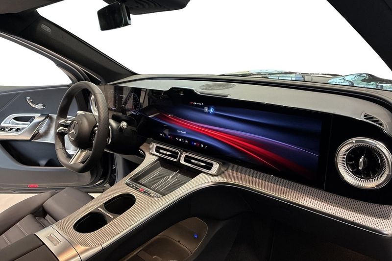Mercedes GLC400 bild 12
