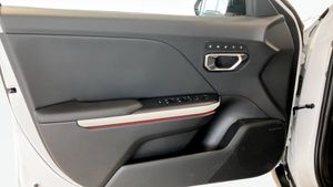 Kia K4 bild 11