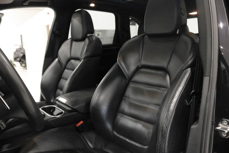 Porsche Cayenne bild 16