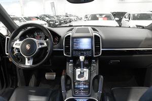 Porsche Cayenne bild 15