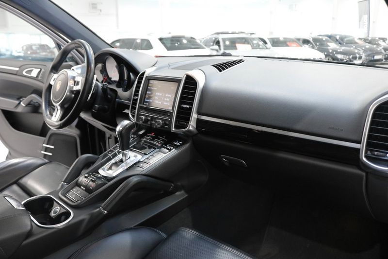 Porsche Cayenne bild 13