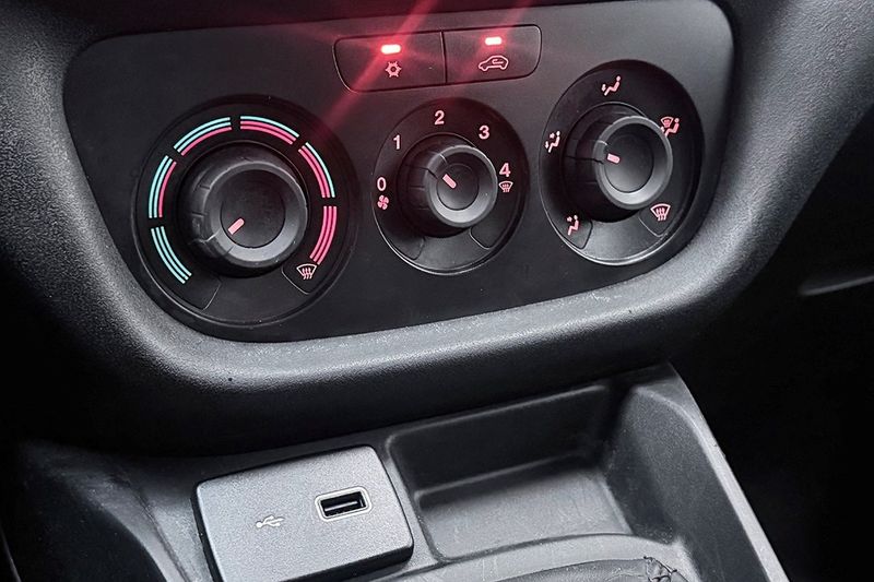 Fiat Doblo bild 23