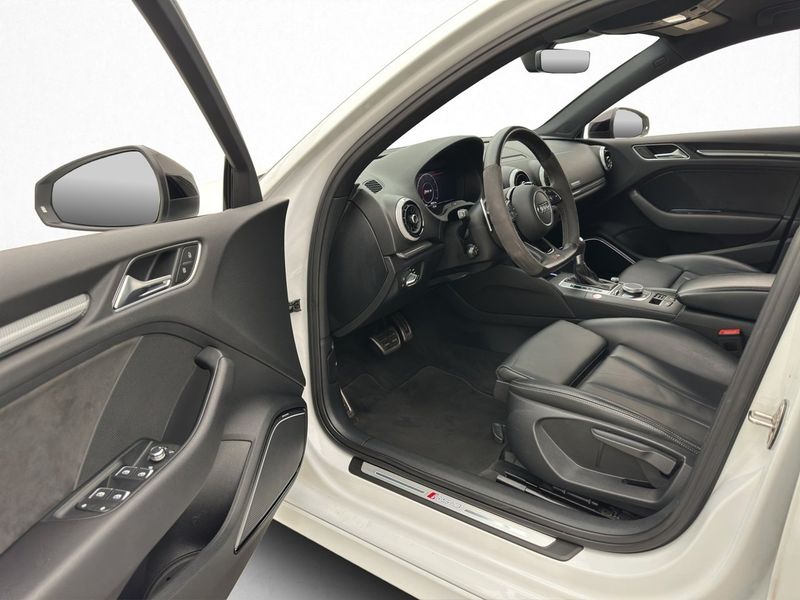 Audi RS3 bild 9
