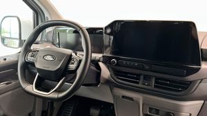 Ford Tourneo Custom bild 4