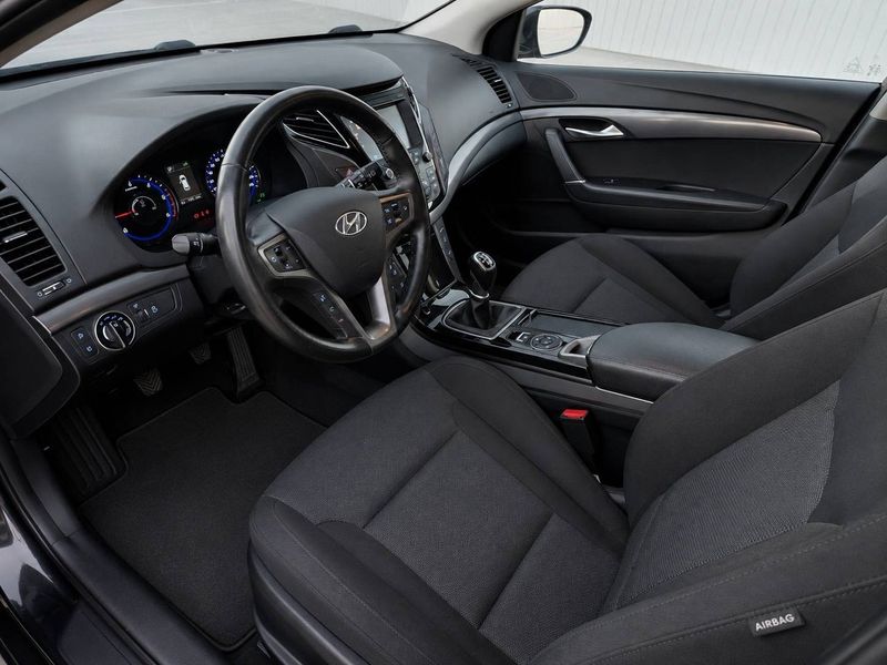 Hyundai i40 bild 8
