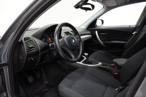 BMW 116 bild 9