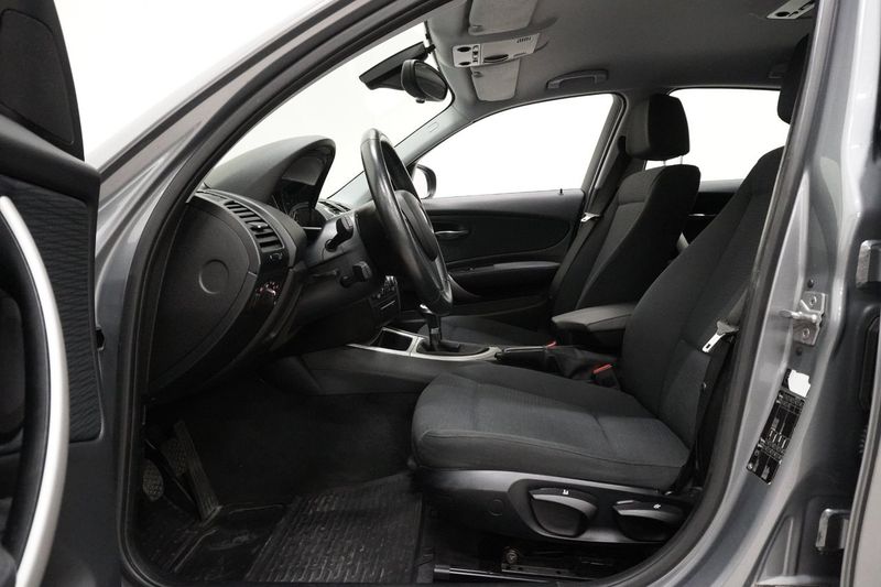 BMW 116 bild 10