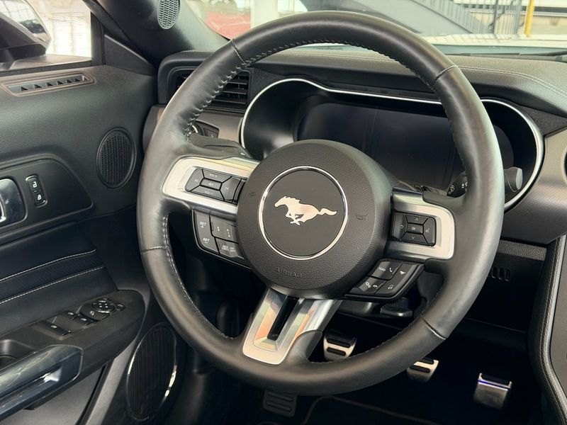 Ford Mustang bild 14