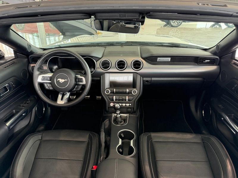 Ford Mustang bild 15