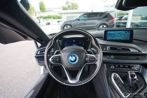 BMW i8 bild 12