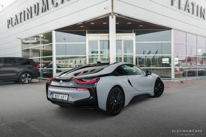 BMW i8 bild 3