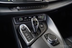 BMW i8 bild 13