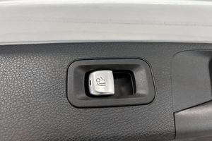 Mercedes E220 bild 17