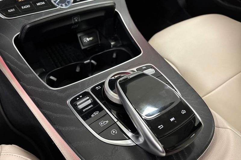 Mercedes E220 bild 13