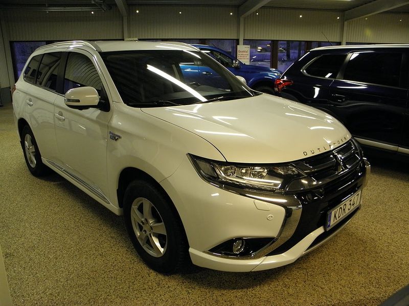 Mitsubishi Outlander bild 2