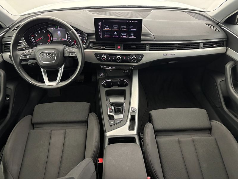 Audi A4 bild 18