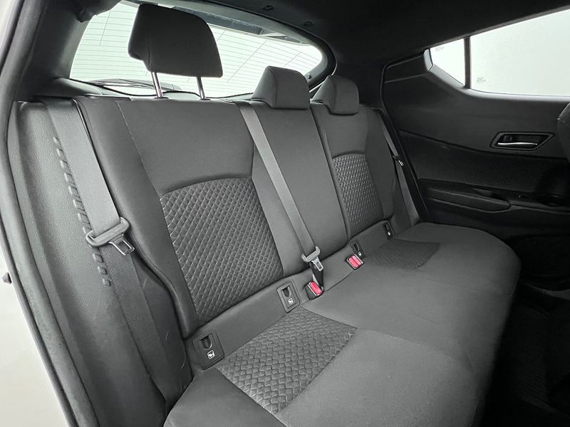 Toyota C-HR bild 17