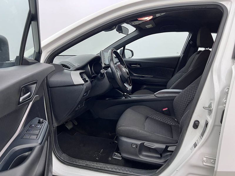 Toyota C-HR bild 13