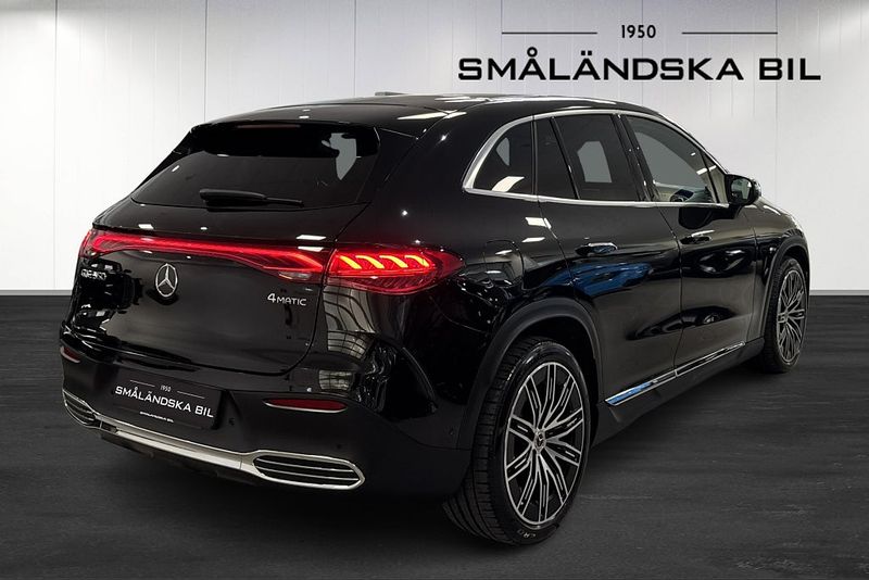 Mercedes EQE43 SUV bild 6