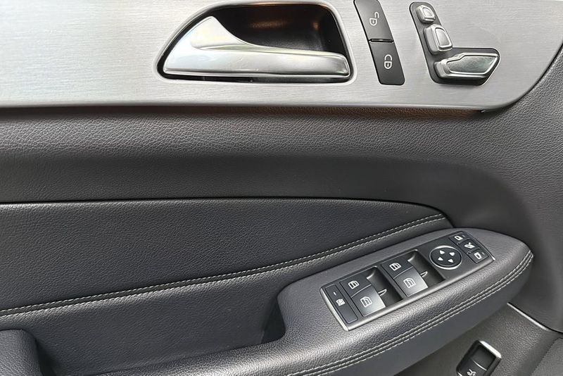 Mercedes GLS350 bild 16