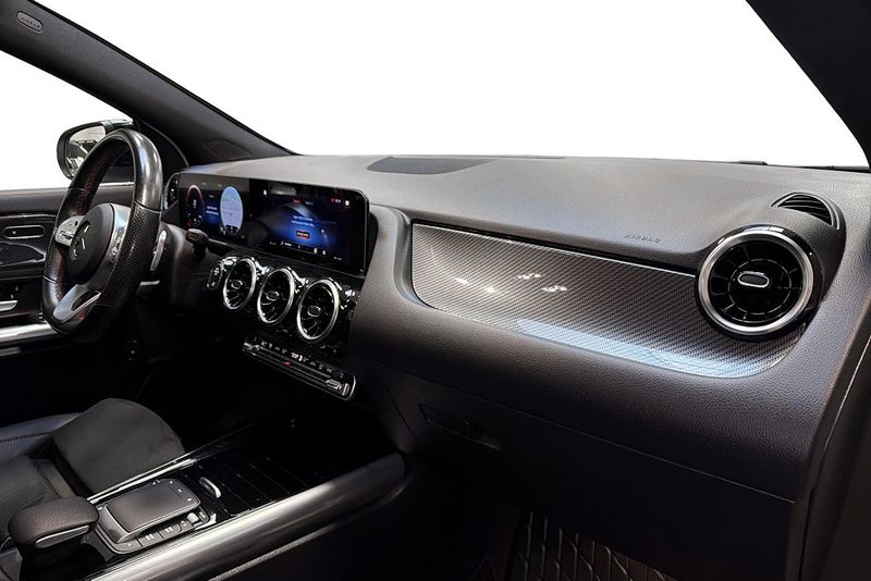 Mercedes GLA200 bild 9