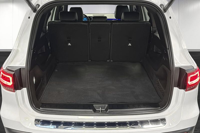 Mercedes EQB300 bild 17