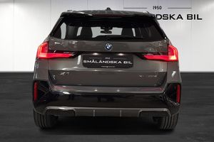 BMW X1 bild 6