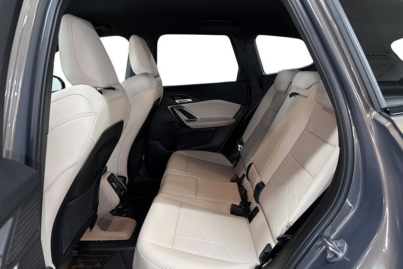 BMW X1 bild 10