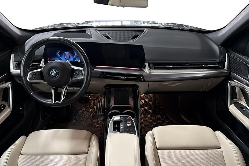 BMW X1 bild 7