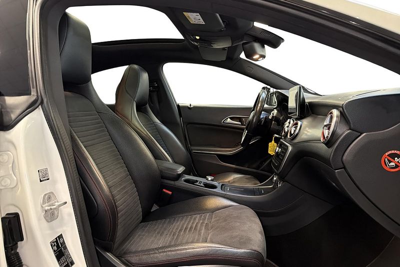 Mercedes CLA220 bild 6