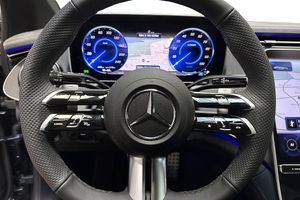 Mercedes EQE350 bild 13