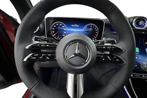 Mercedes GLC300 bild 13