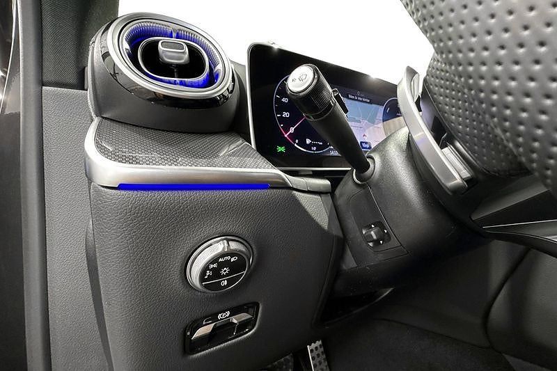Mercedes GLC300 bild 11