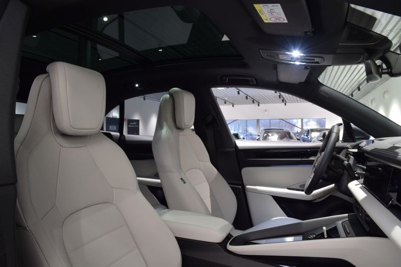 Porsche Macan bild 15