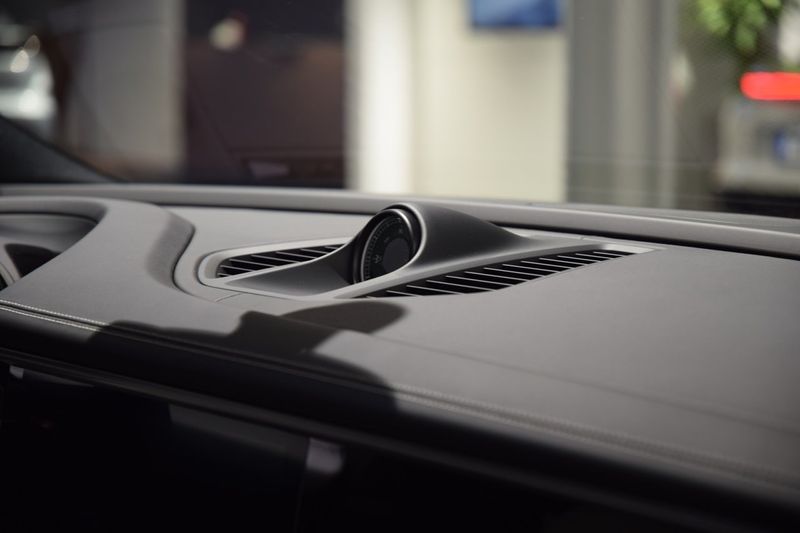 Porsche Macan bild 16