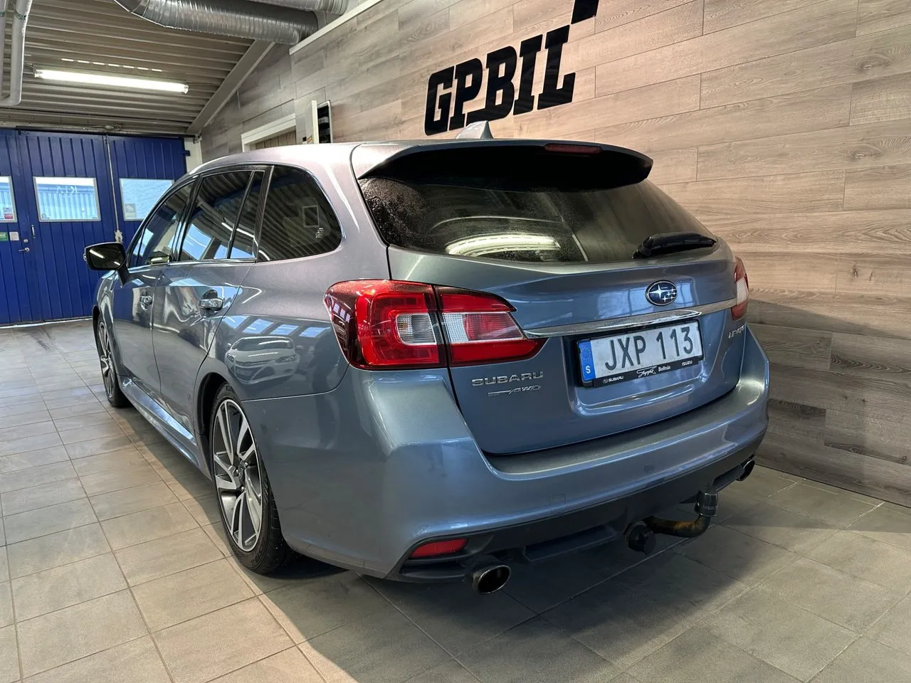 Vehicle image 1