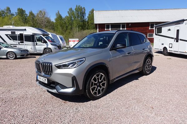 BMW X1 sDrive18i Steptronic xLine/Helskinn - 2024