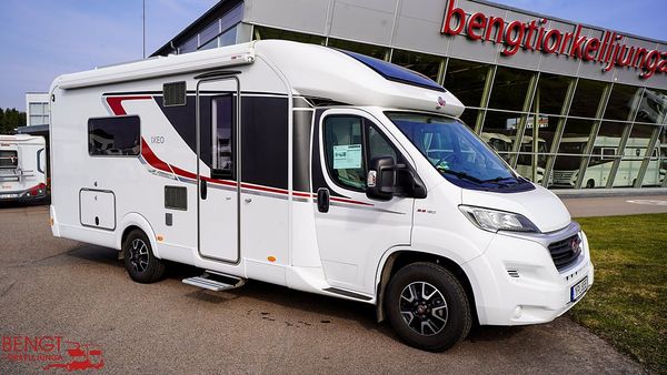 Bürstner Ixeo T 720 | Låga enkelsängar - 2020