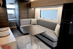 Adria Astella bild 7