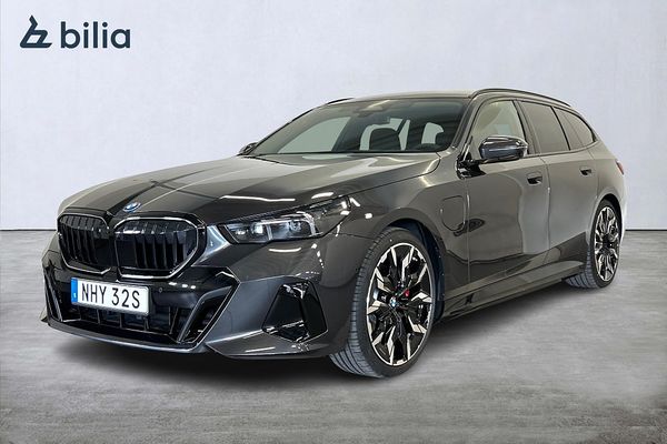 BMW 530 e xDrive Touring/M Sport Pro/B&W/Pano/Drag/21"/DEMO - 2026