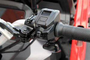 CFMOTO C-Force bild 13