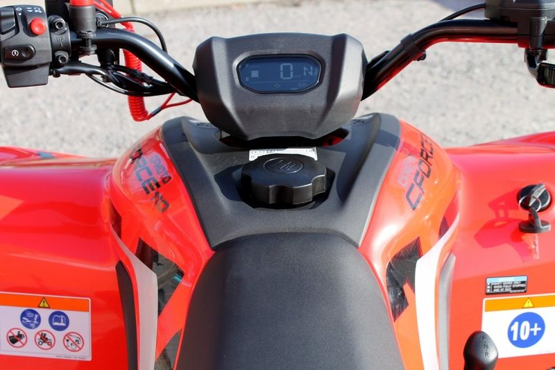 CFMOTO C-Force bild 5