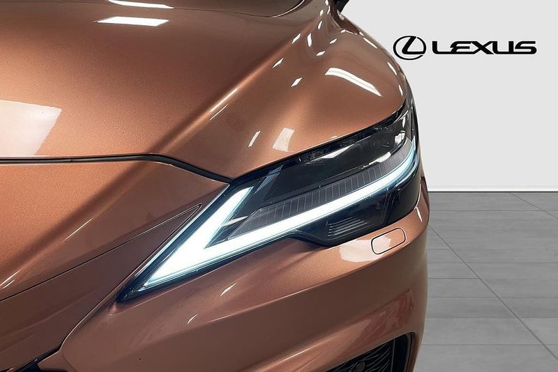 Lexus RX bild 10