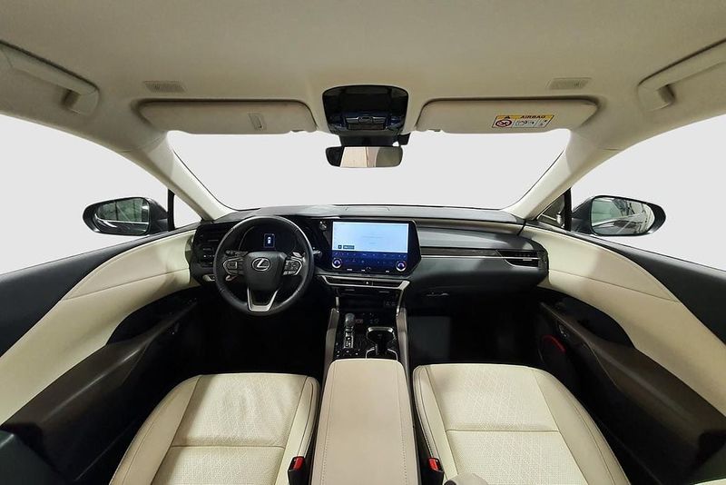 Lexus RX bild 16