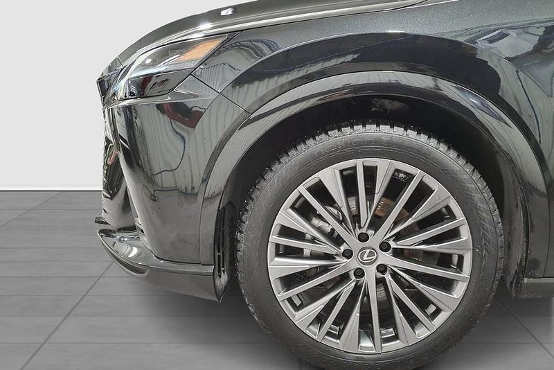Lexus RX bild 14