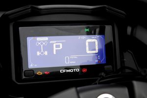 CFMOTO C-Force bild 9