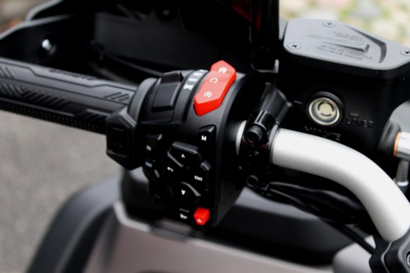 CFMOTO C-Force bild 12