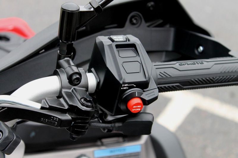 CFMOTO C-Force bild 11