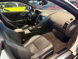 Jaguar F-Type bild 29